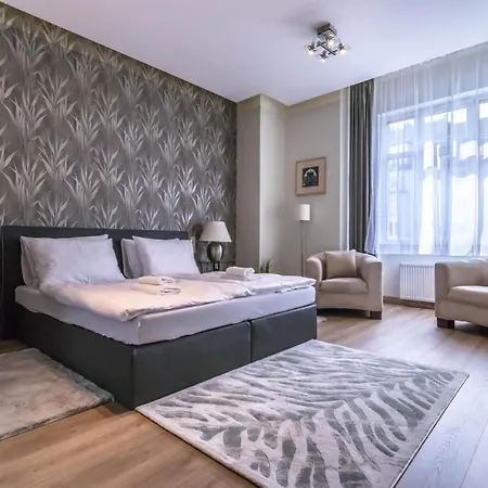 Assea Superior Downtown *